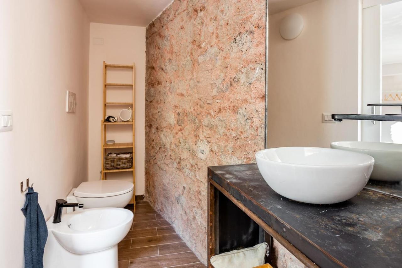 Home Rising Sun - Rooms With Private Bathrooms Catania-Fontanarossai nemzetközi repülőtér Kültér fotó