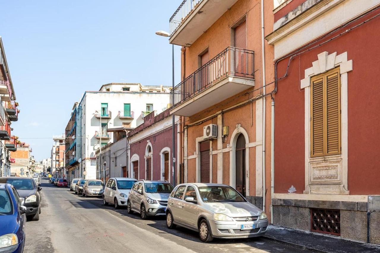 Home Rising Sun - Rooms With Private Bathrooms Catania-Fontanarossai nemzetközi repülőtér Kültér fotó